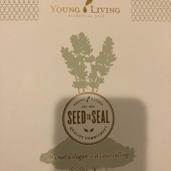 Young living essential oils and kit - Picture 4 of 5